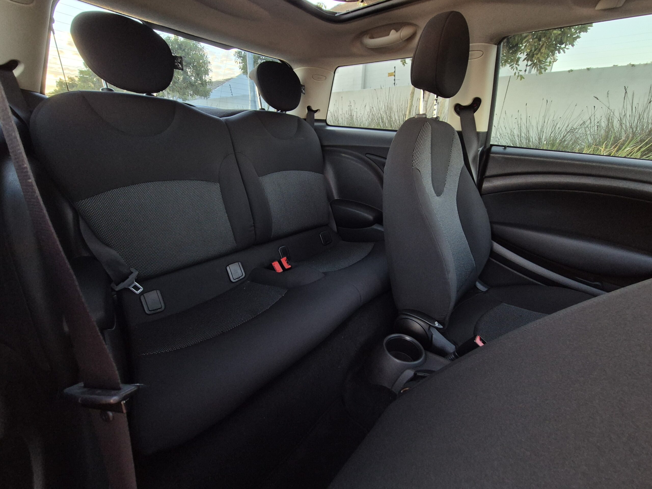 2013 Mini Cooper One 1.6 with Sunroof