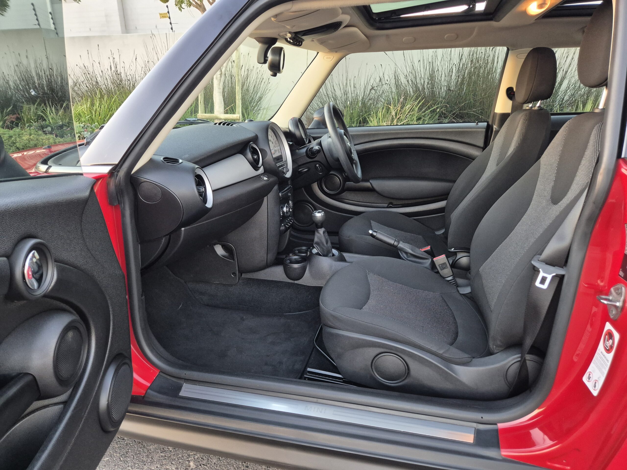 2013 Mini Cooper One 1.6 with Sunroof
