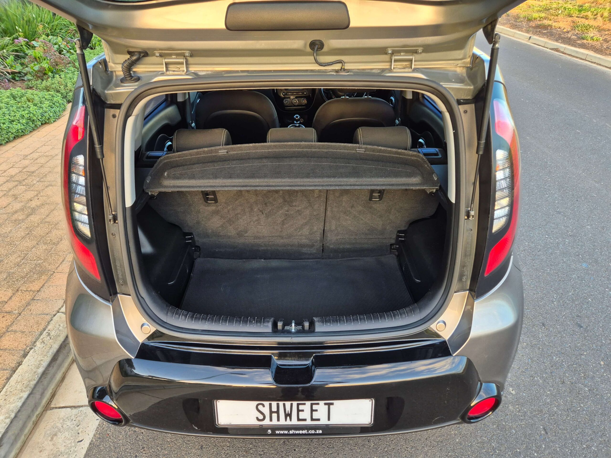 2014 Kia Soul 1.6 Start with 163 000km’s