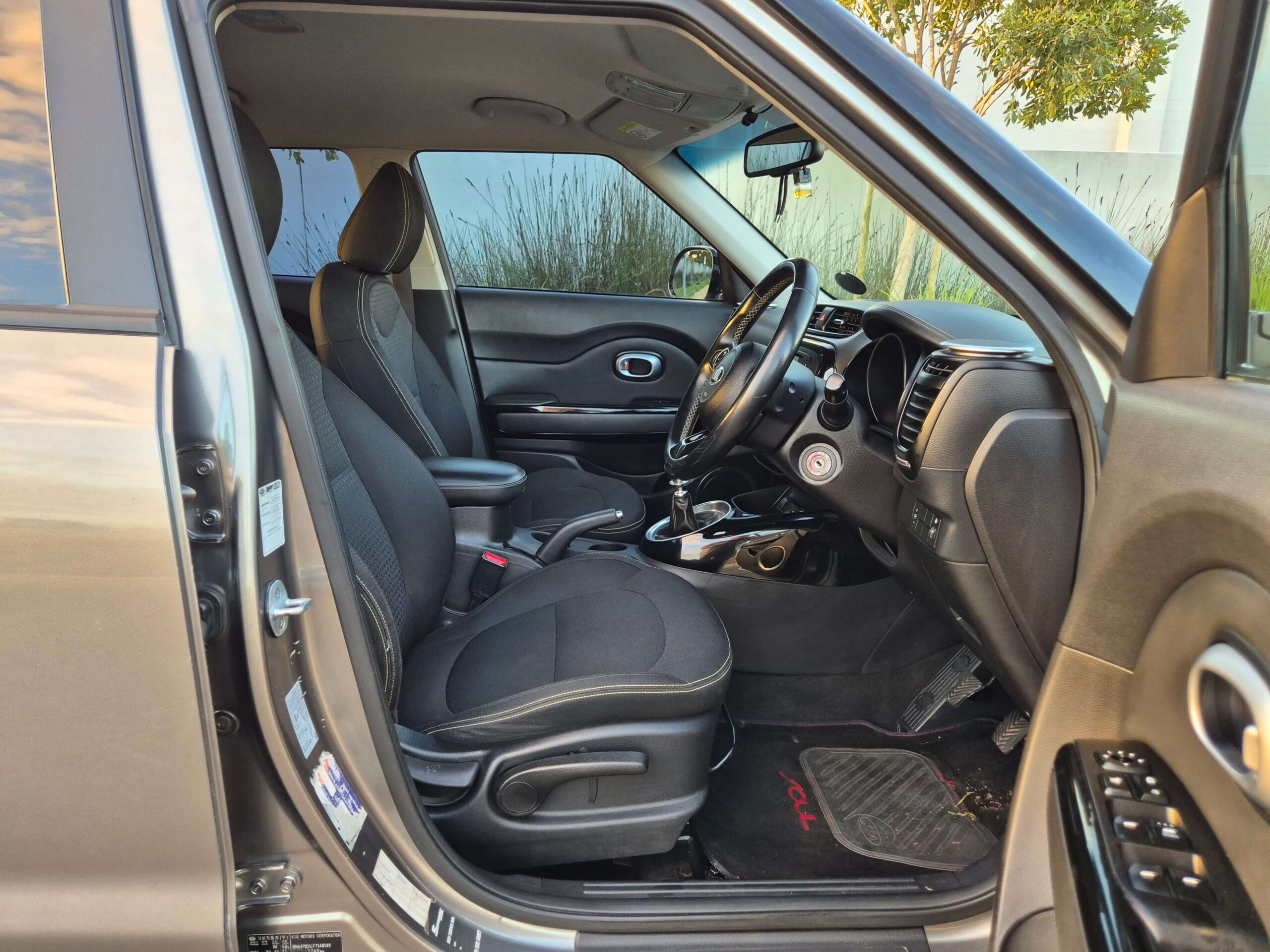 2014 Kia Soul 1.6 Start with 163 000km’s