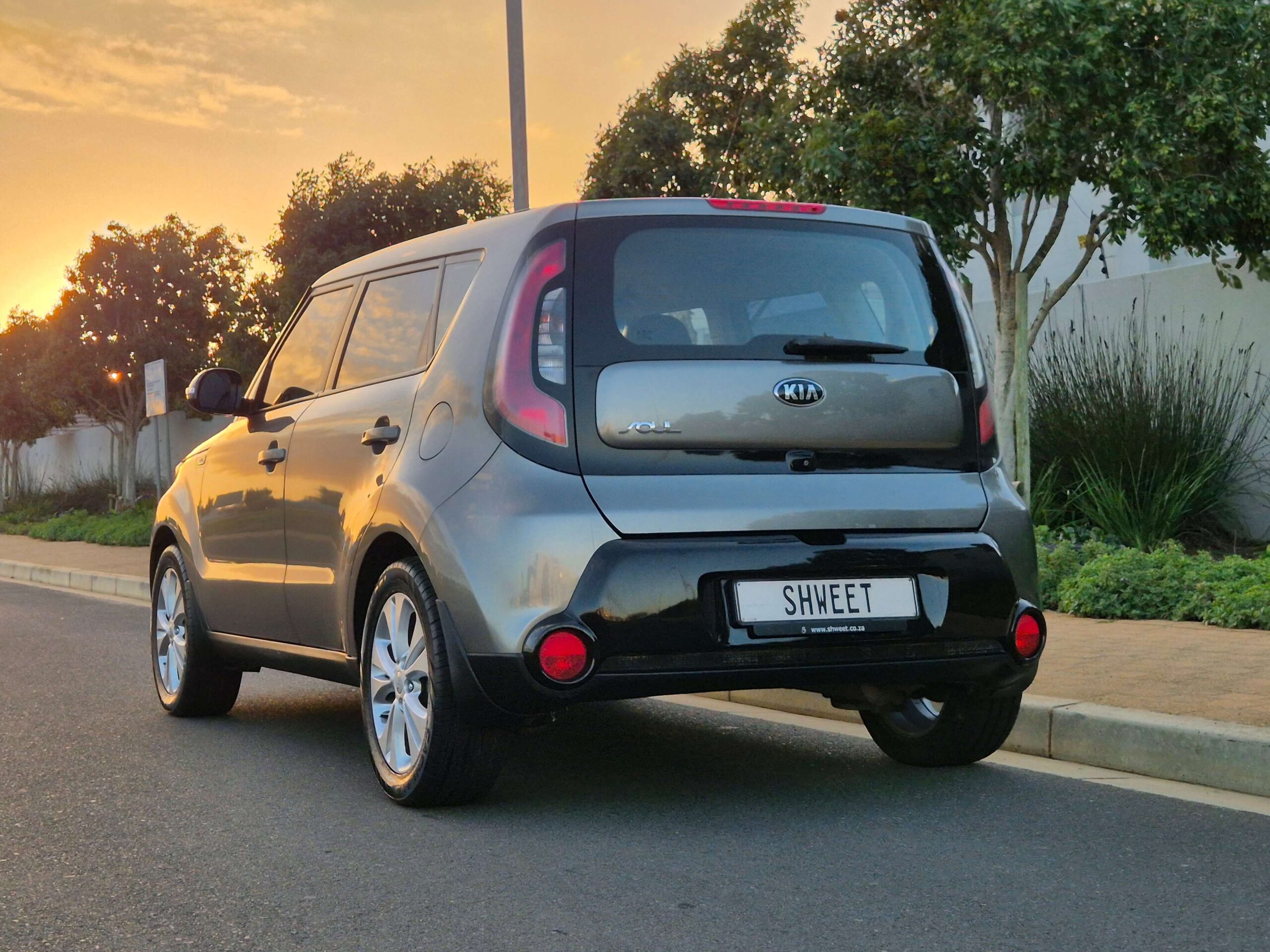 2014 Kia Soul 1.6 Start with 163 000km’s