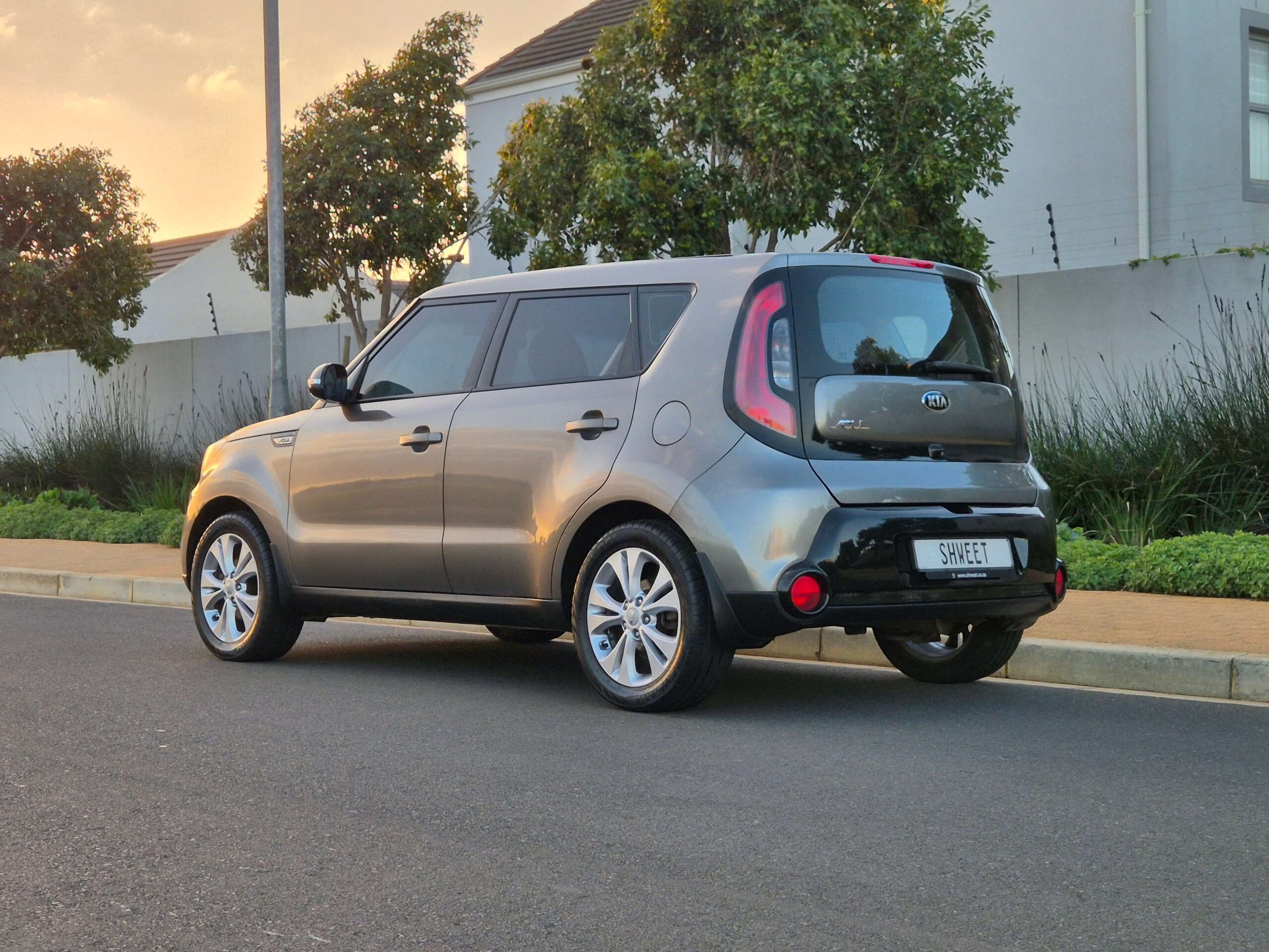 2014 Kia Soul 1.6 Start with 163 000km’s