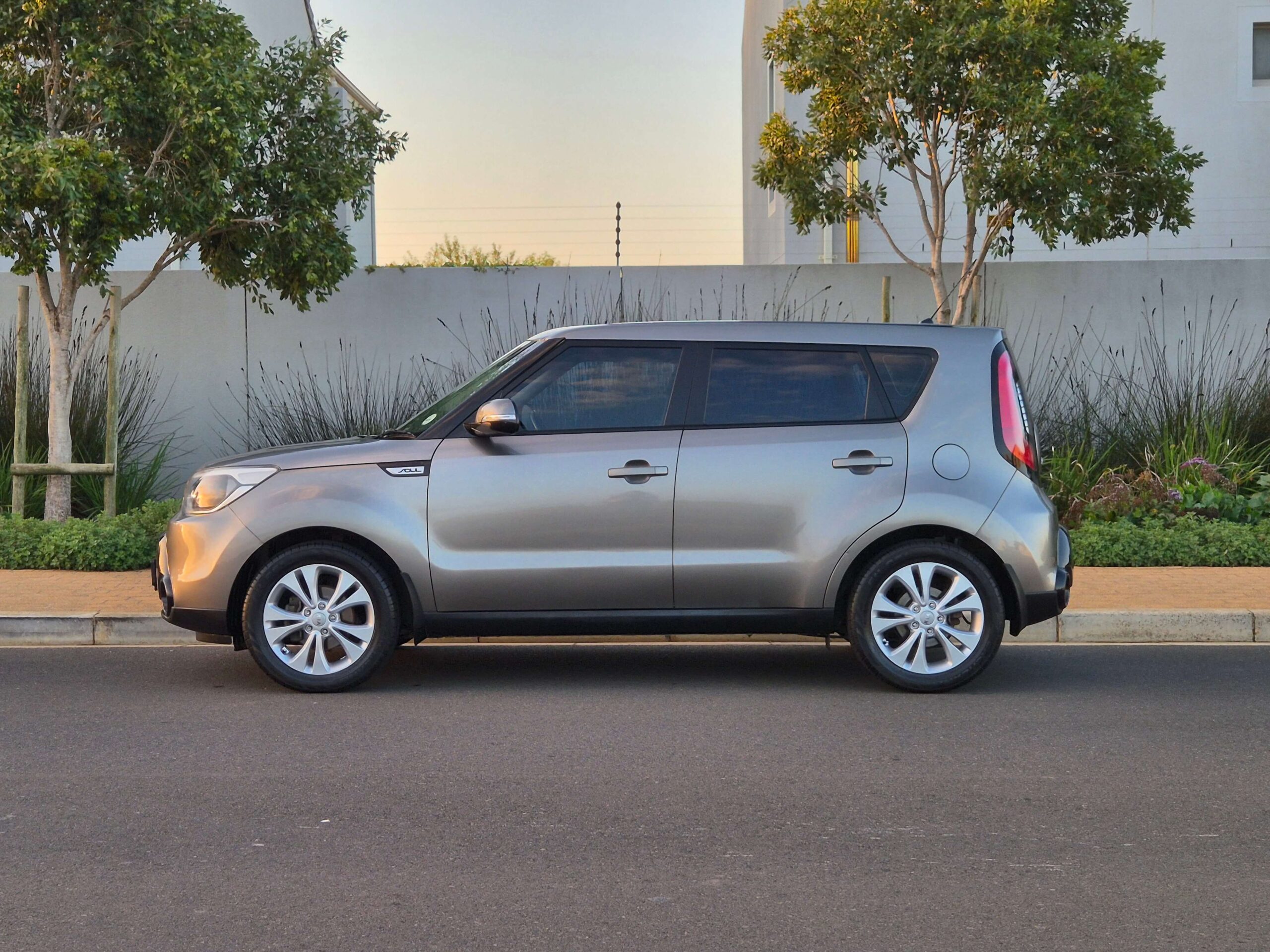 2014 Kia Soul 1.6 Start with 163 000km’s