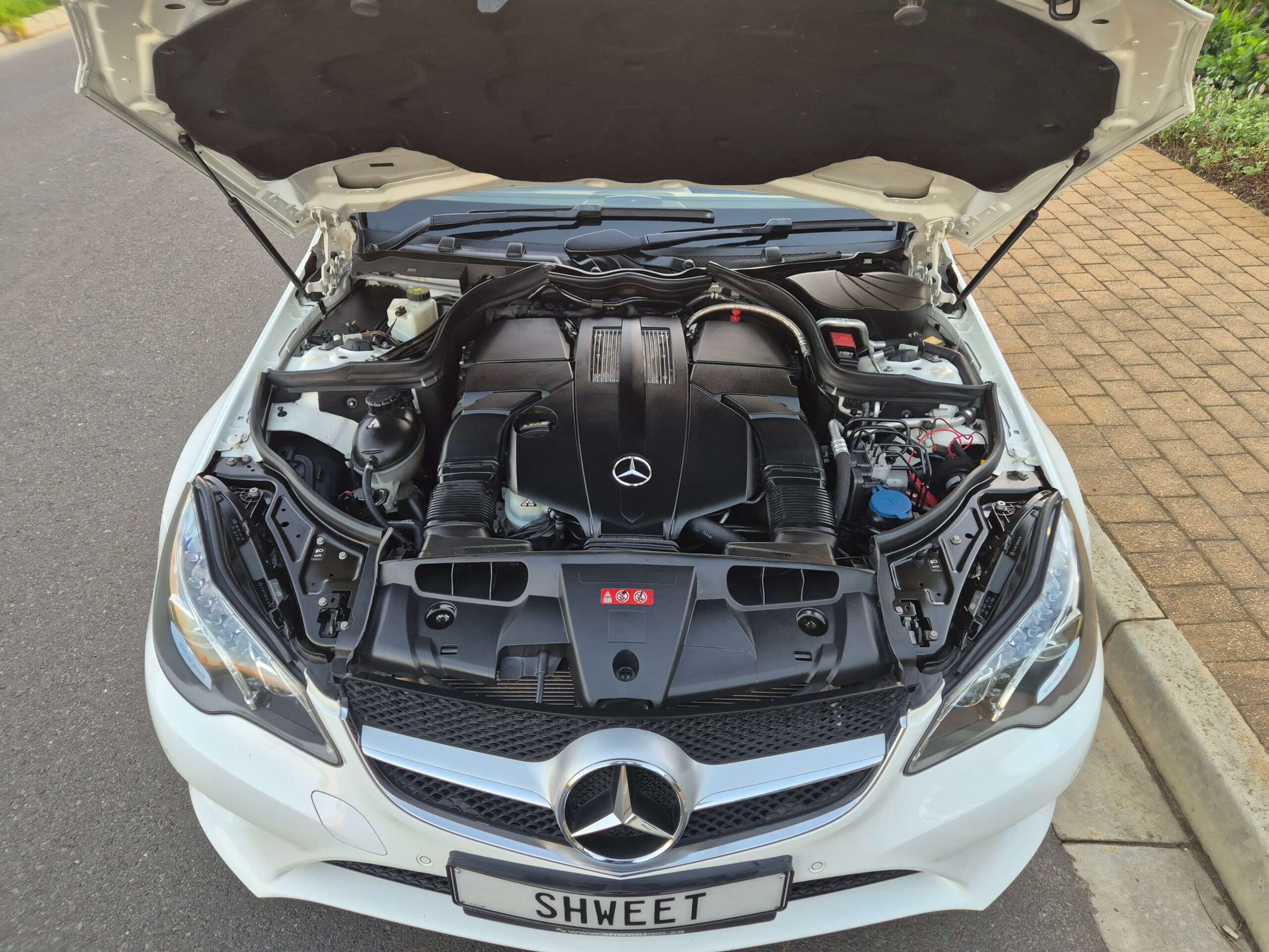 2014 Mercedes-Benz E400 Cabriolet only 82000kms