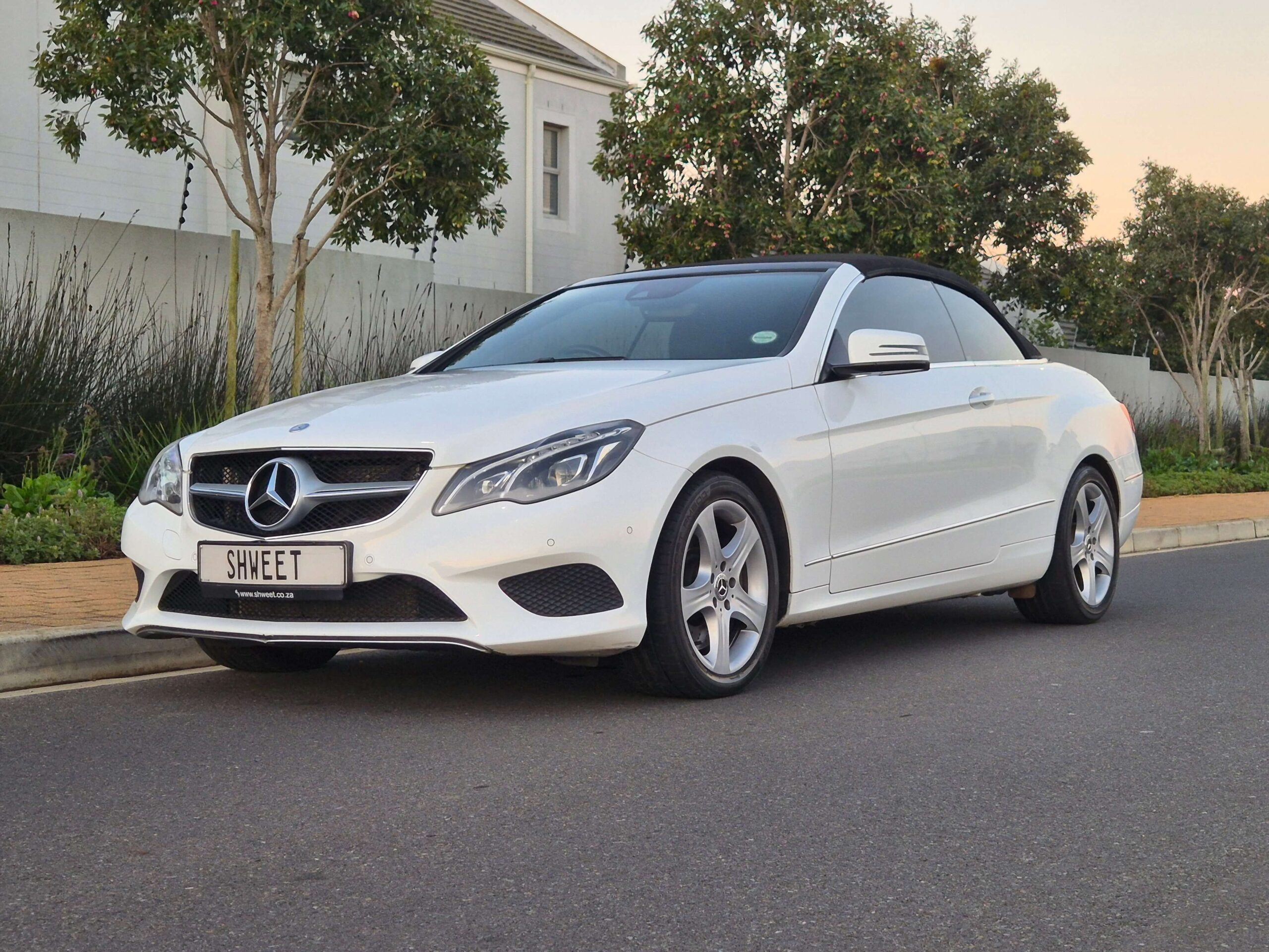 2014 Mercedes-Benz E400 Cabriolet only 82000kms