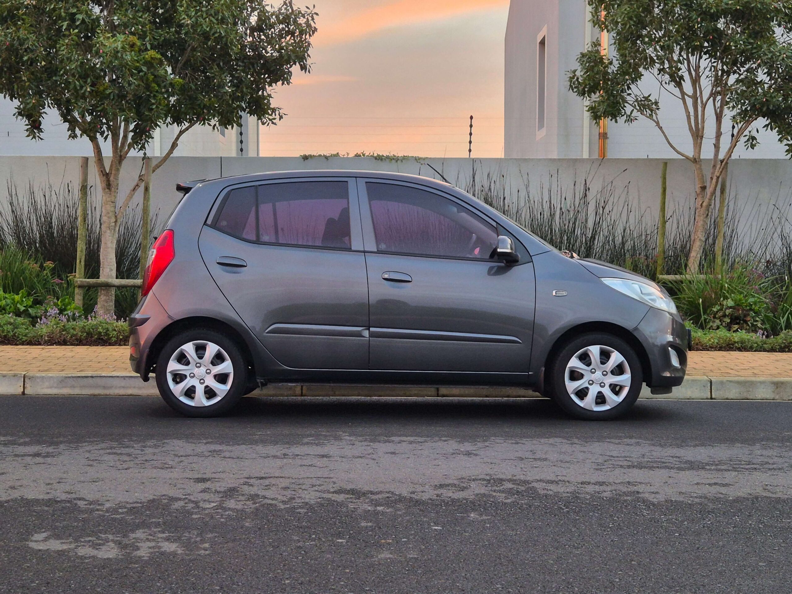 2013 Hyundai I10 1.2 Fluid with only 81000km’s