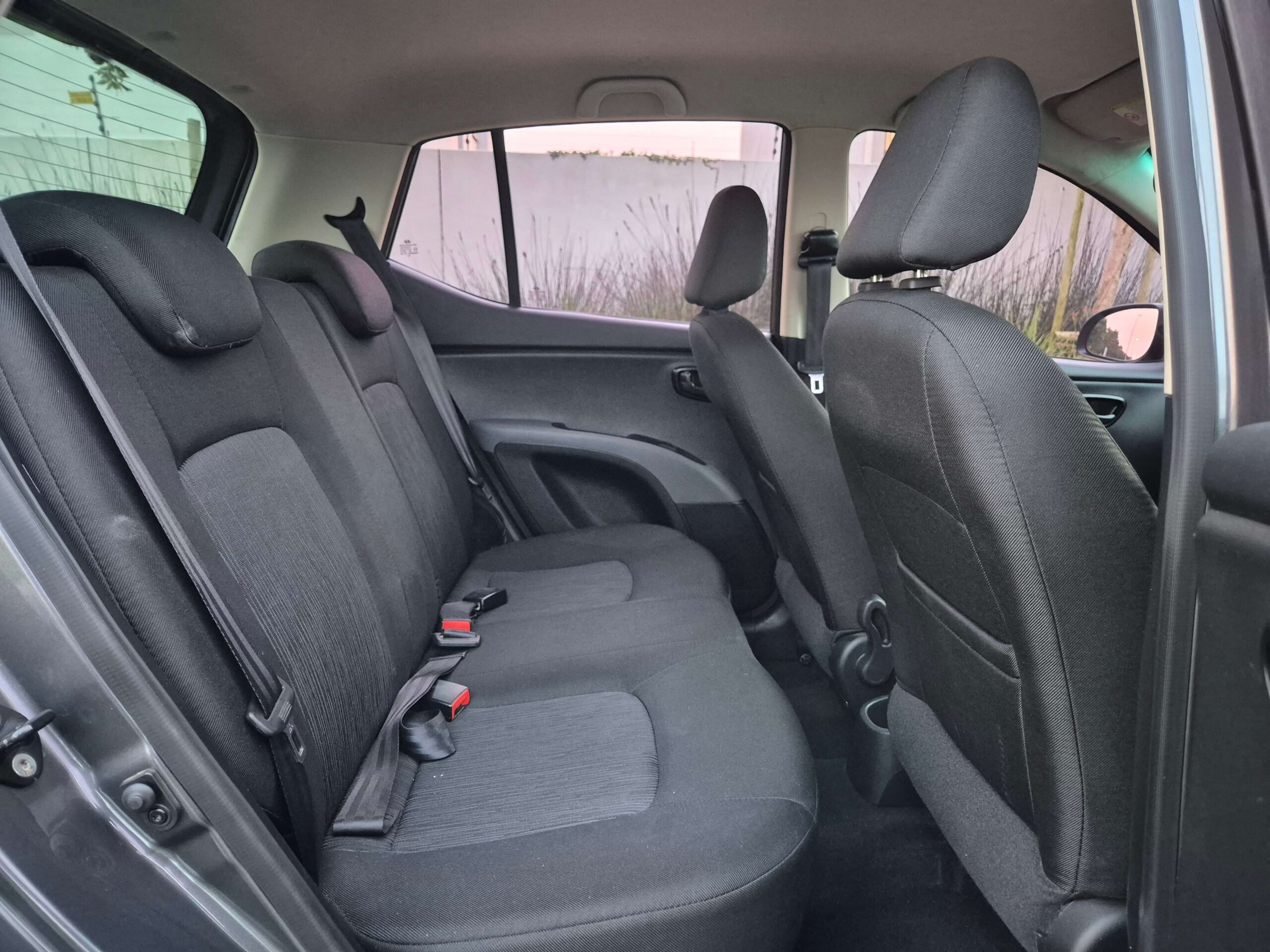2013 Hyundai I10 1.2 Fluid with only 81000km’s