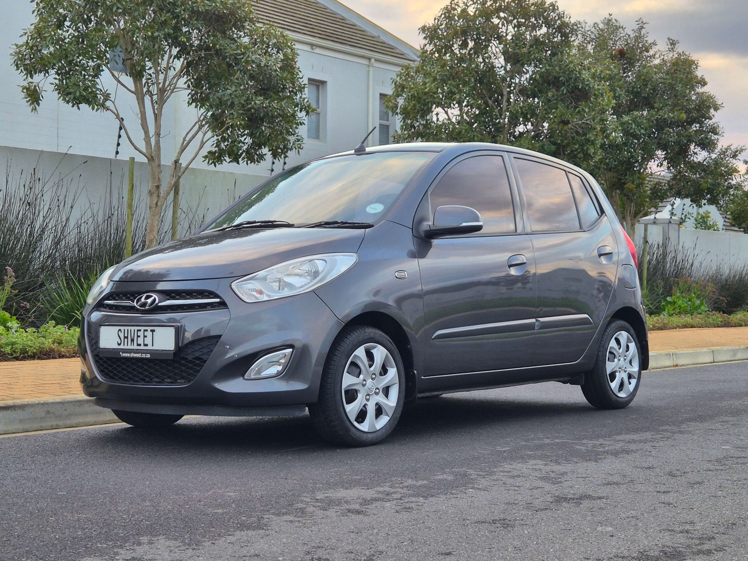 2013 Hyundai I10 1.2 Fluid with only 81000km’s