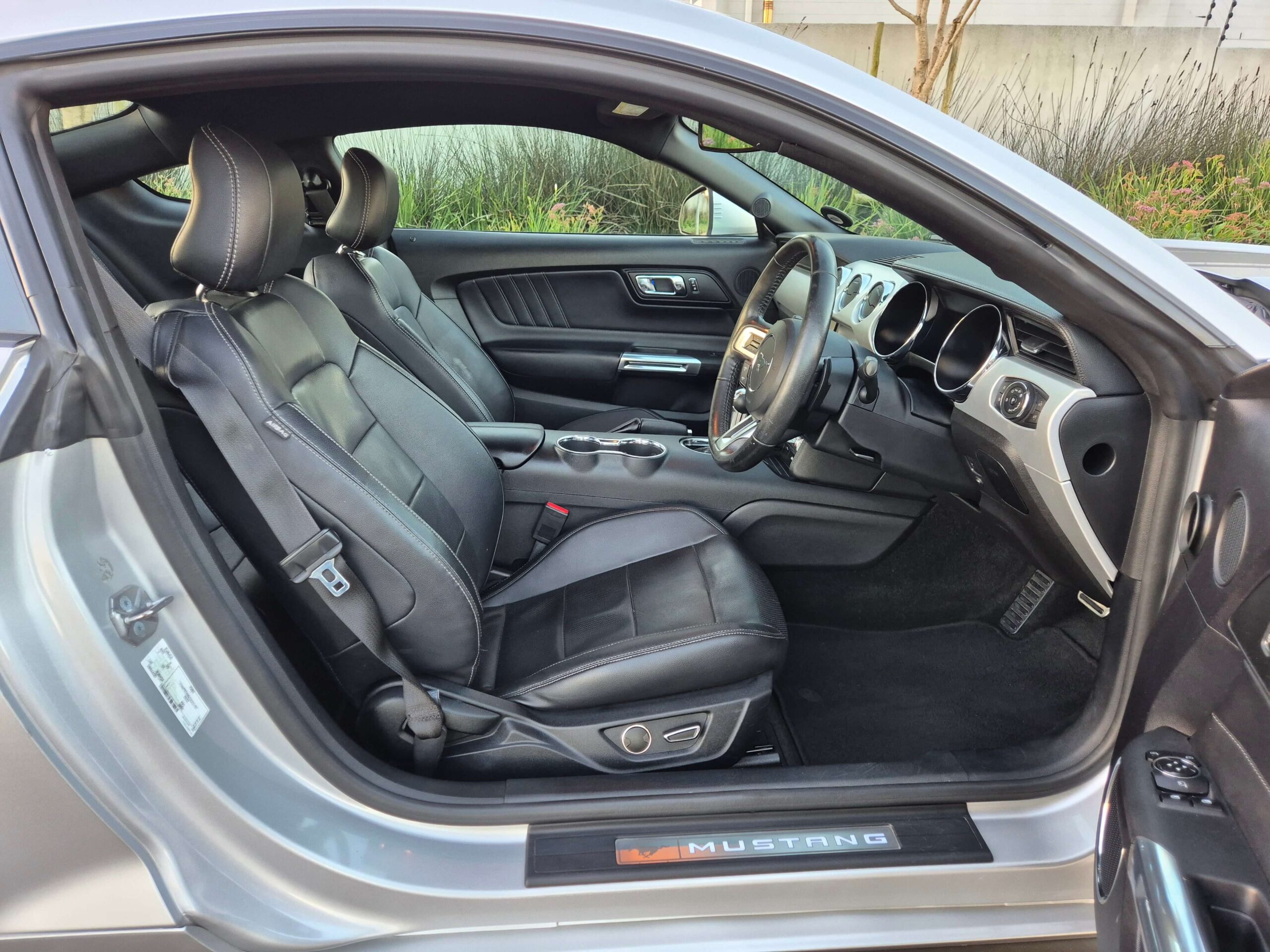 2017 Ford Mustang 2.3Ecoboost Automatic